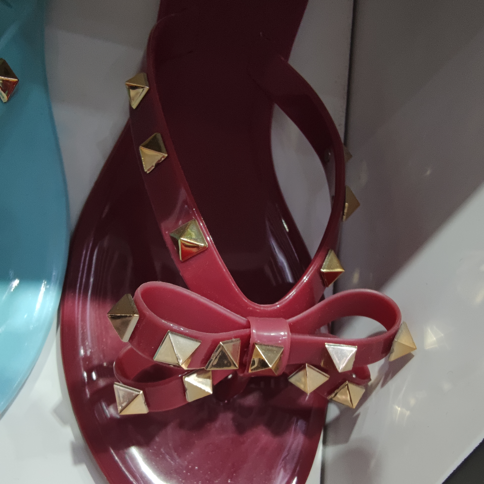 Red rivet flip-flops