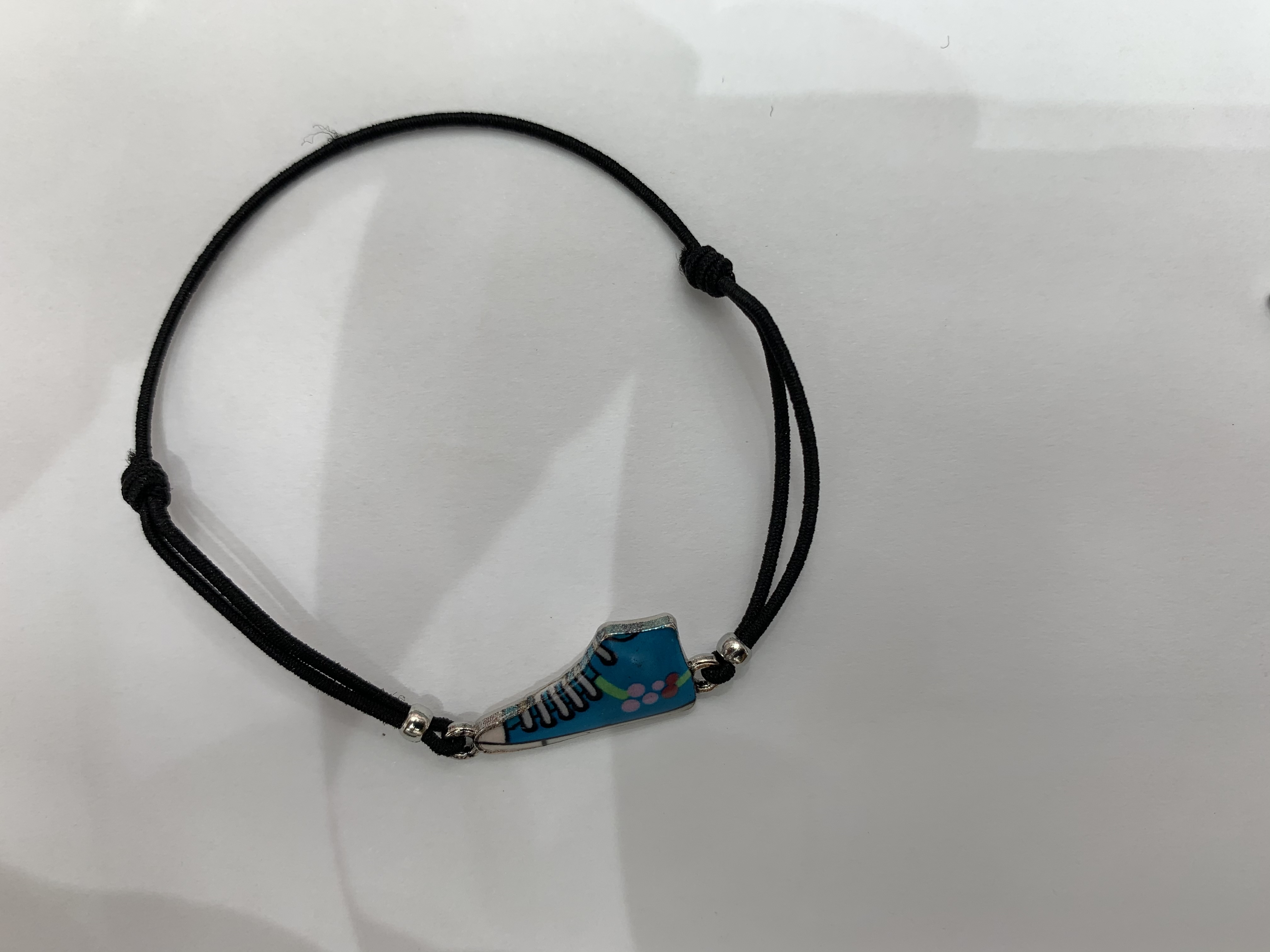 运动休闲鞋实物图