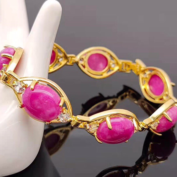 Horse eye color bracelet, brass material, long lasting color thumbnail