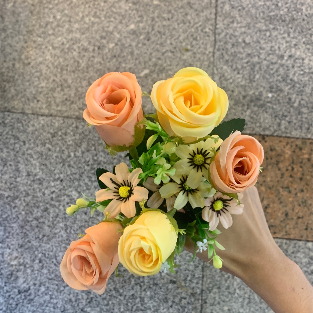 Plastic Flower 9 is sold directly by Chonghao Craft Factory