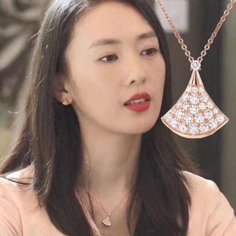 🍊宝家裙子项链小裙子超级火 白富美都爱戴的♥️