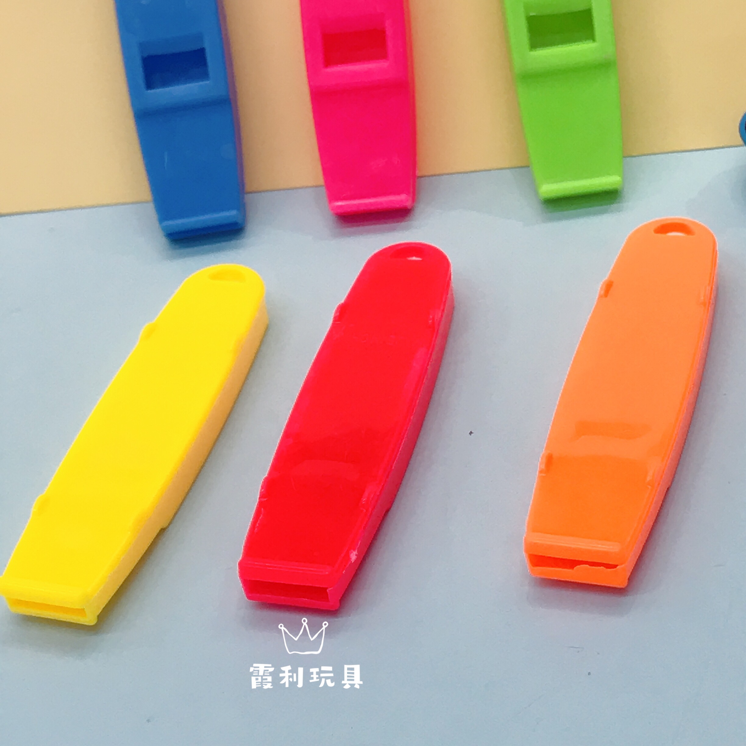 Whistle children's plastic toys as gifts, gacha party to cheer up the atmosphere details Picture