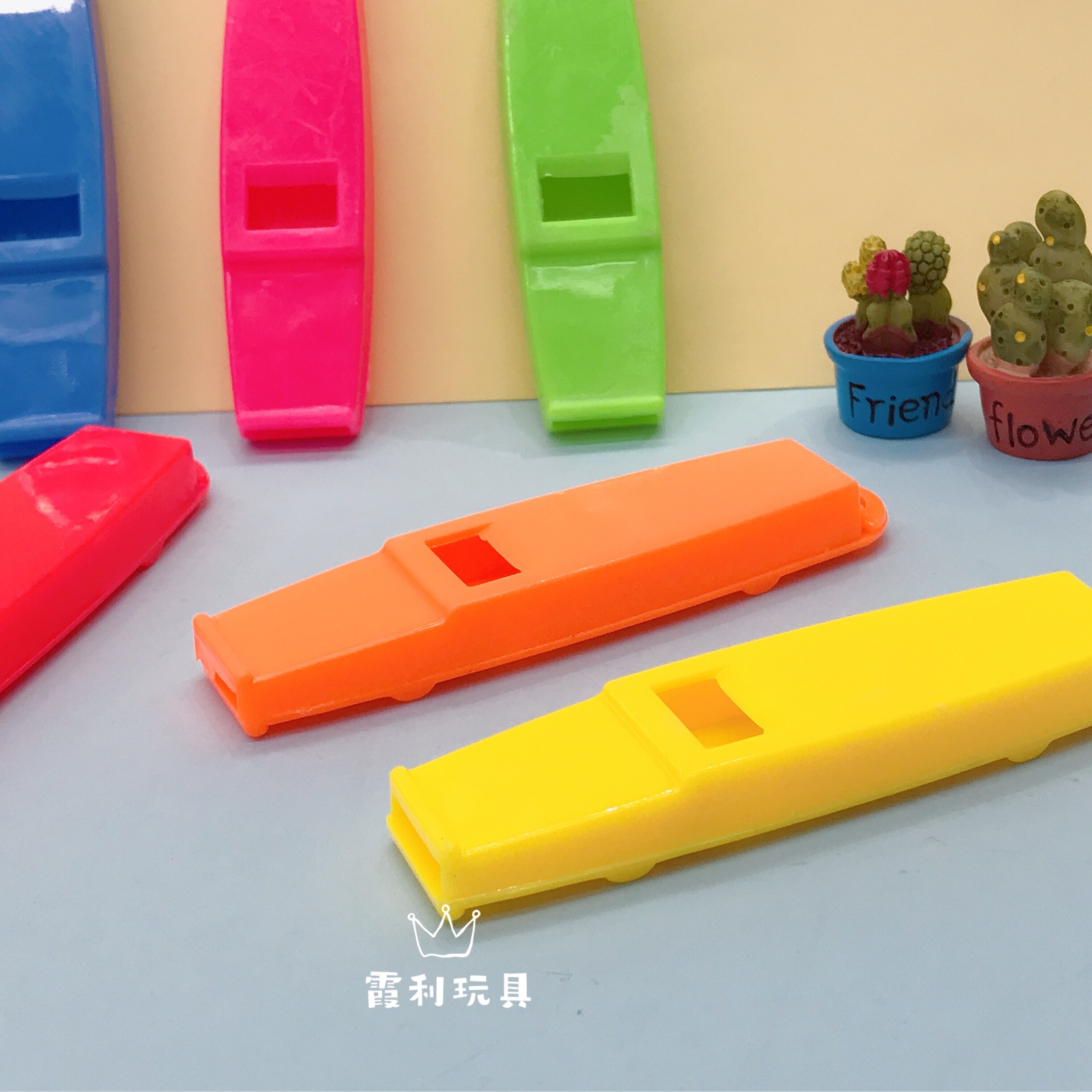 Whistle children's plastic toys as gifts, gacha party to cheer up the atmosphere detail image 4