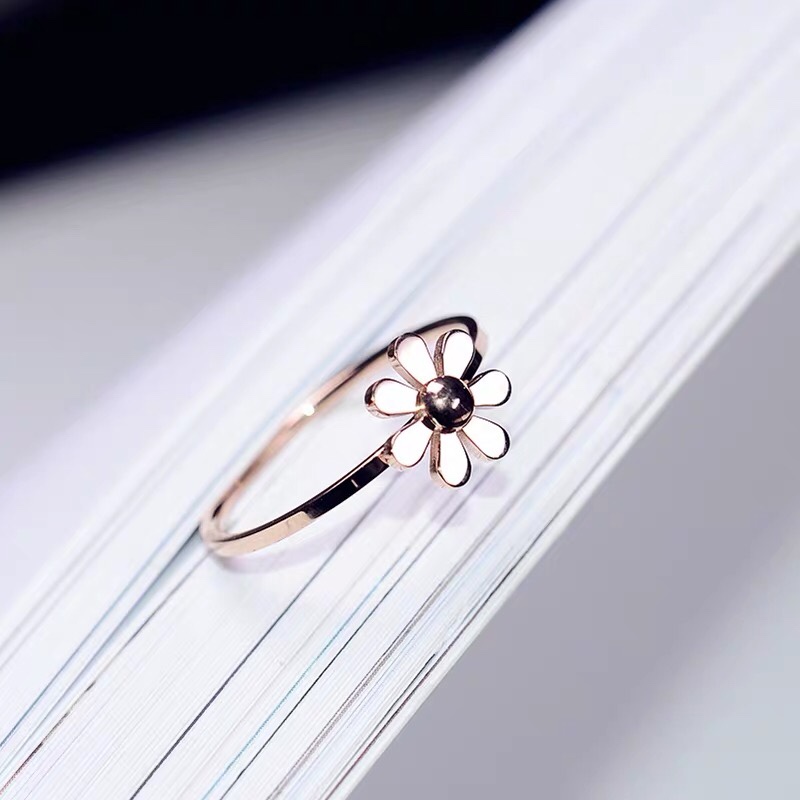 Stainless steel flower ring, simple and fashionable index finger ring, personalized ring for students
