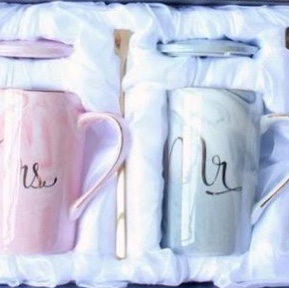 Marble-patterned gift pair cups, domestic and foreign internet-famous ceramic cups, colorful cloud earth covered spoon couple set, internet-famous gift cups, high-end gold-plated household multi-functional cups, office cups