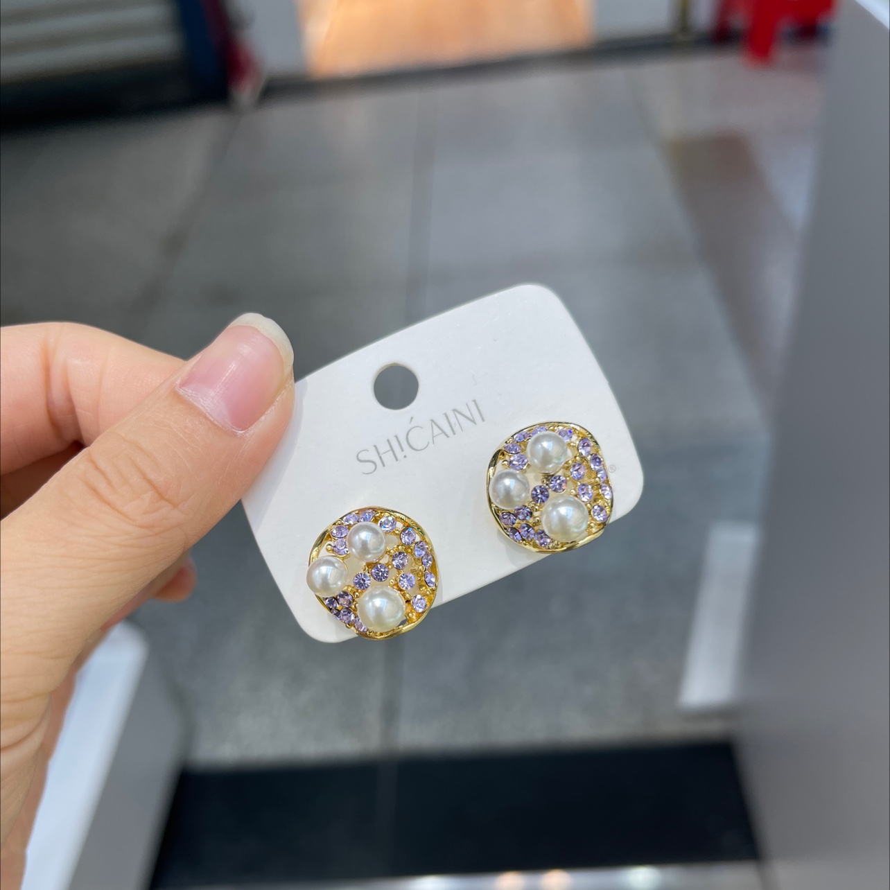 Lilac diamond pearl earrings
