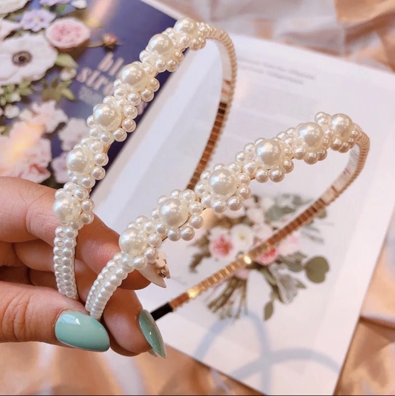 The latest hand-made pearl Internet celebrity double row 5 plum blossoms