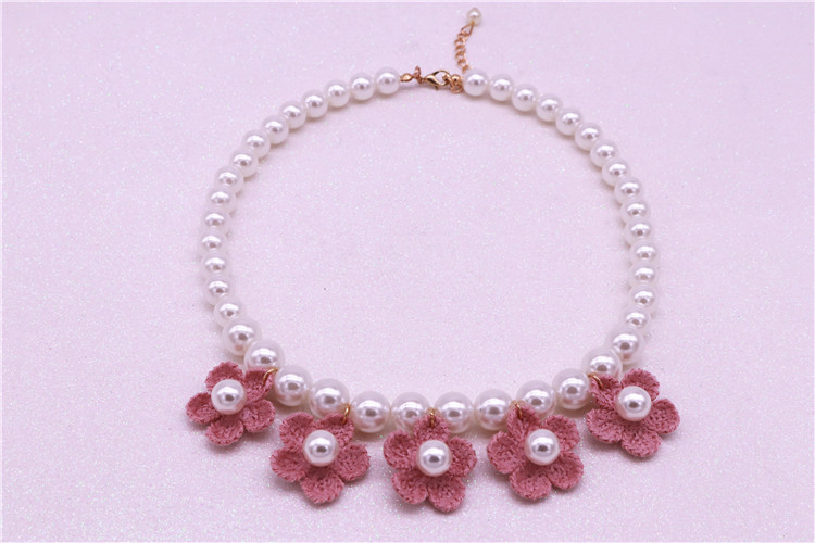 New Korean children's accessories: Girls' fashionable and ladylike pearl necklace, girls' flower necklace Specification image