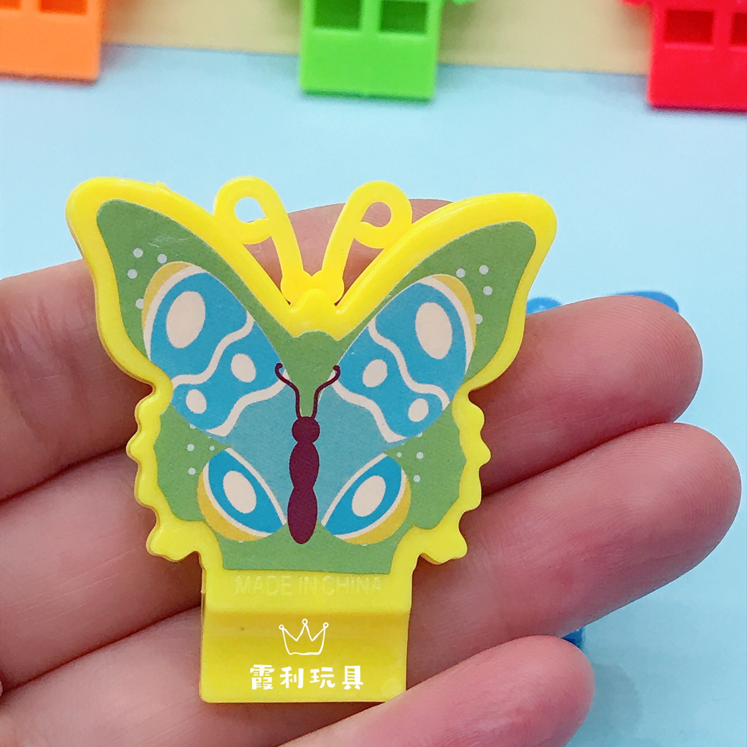 Butterfly Whistle children's plastic toys as gifts, gacha party to cheer up and liven up the atmosphere detail image 3