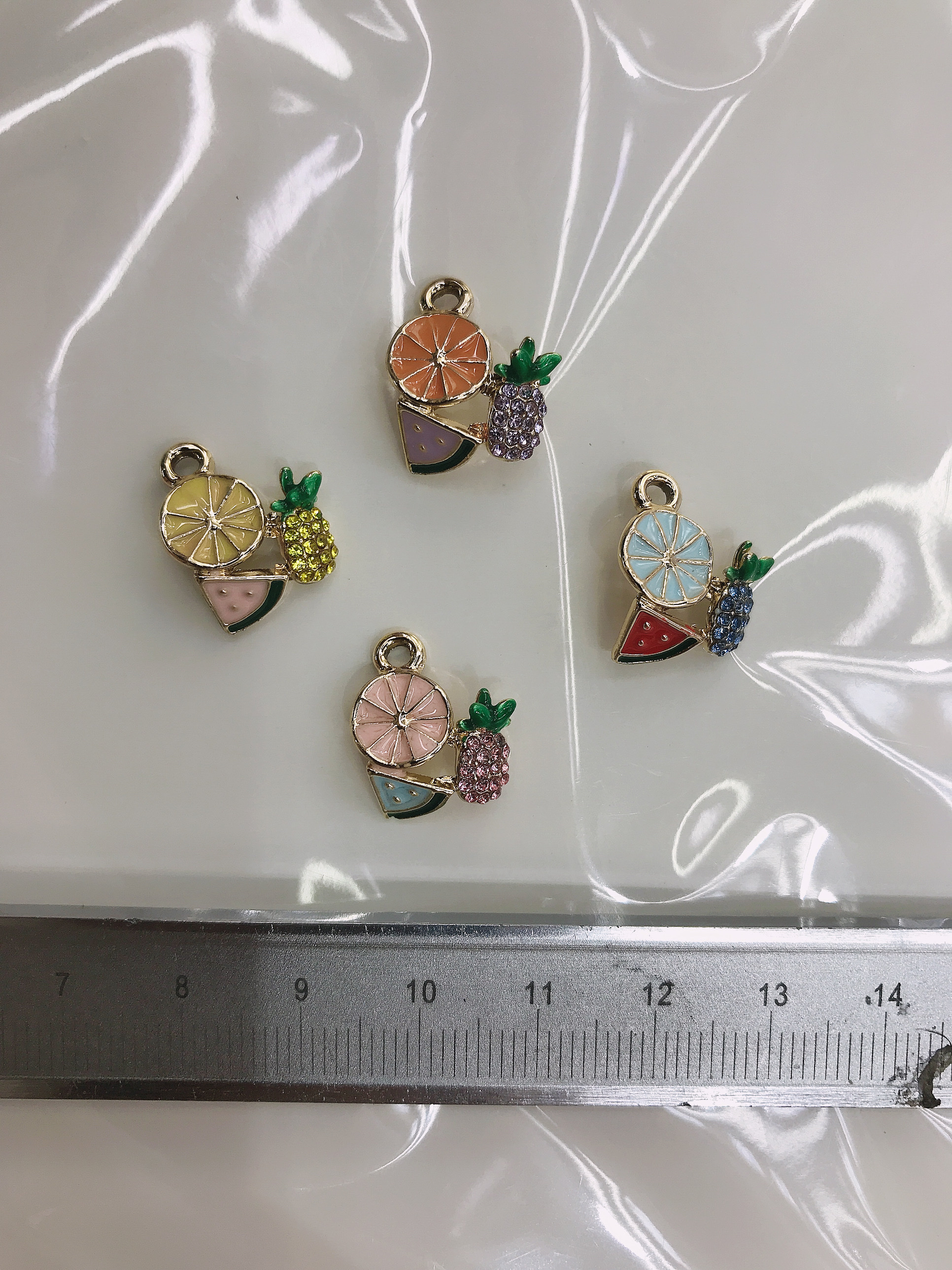 水果组合产品图