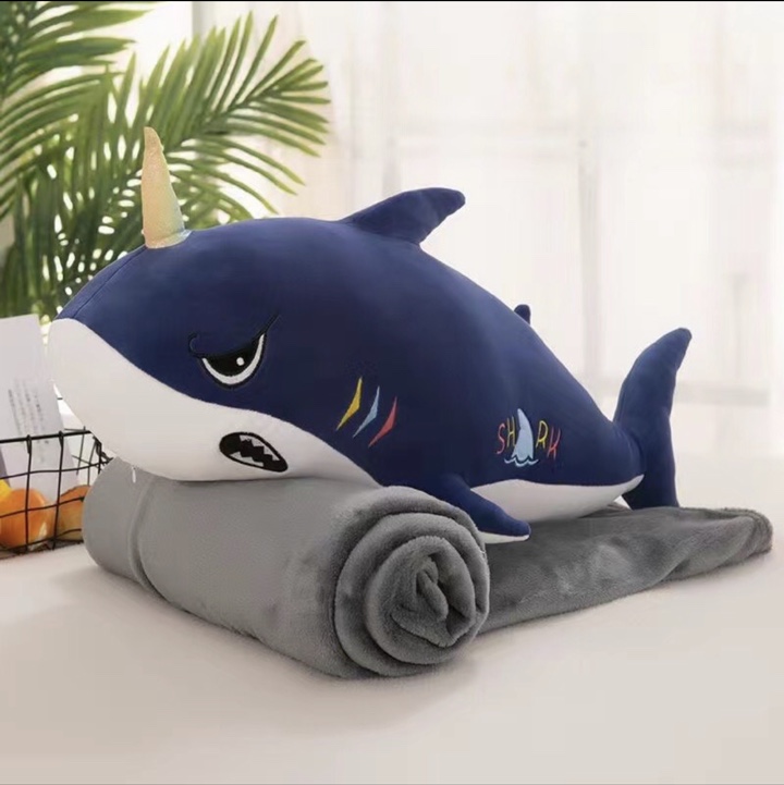 毛绒玩具空调被子海豚爆款涤纶1