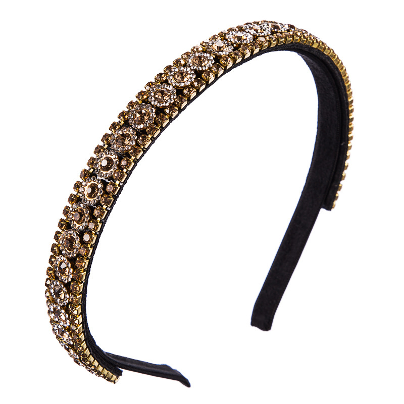 A versatile alloy headband set with colorful rhinestones, featuring an ultra-bright and simple style Specification drawing