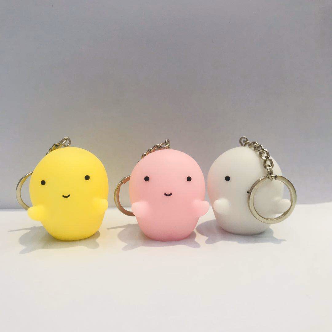 卡通搪胶带灯幽灵钥匙扣