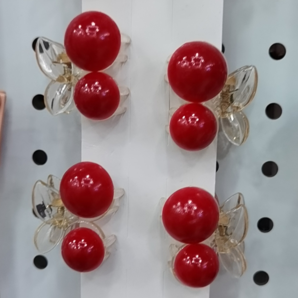Red cherry resin small top clip