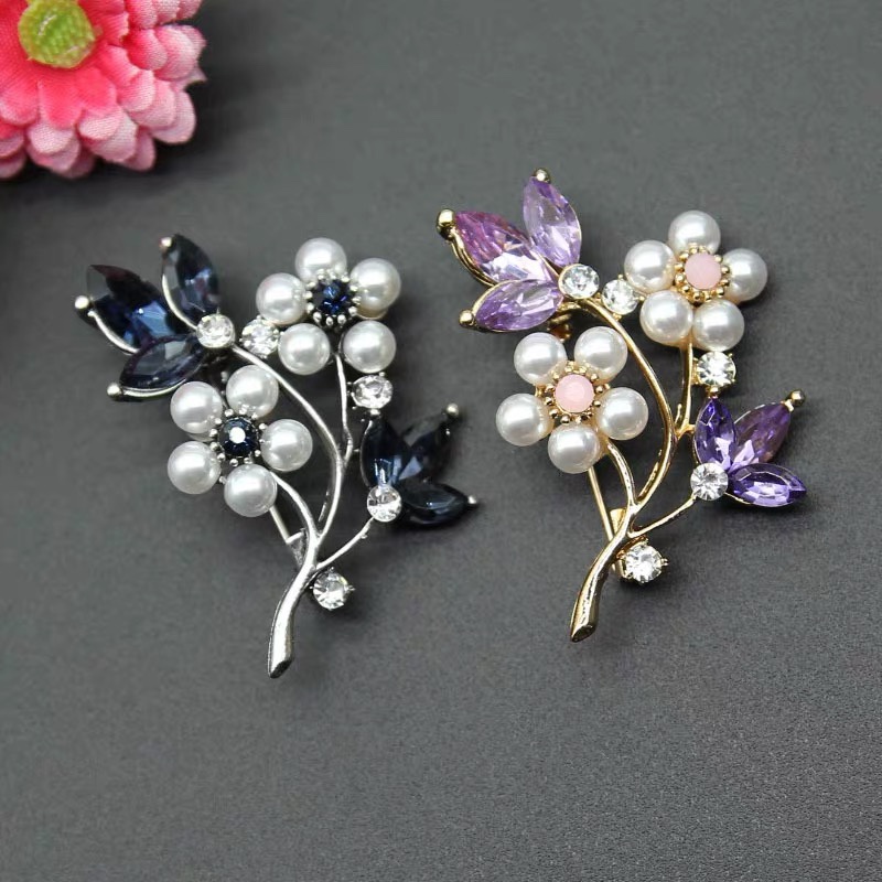 Korean version purple glass flower plum brooch ladies temperament all matching clothing accessories pin summer anti-slip