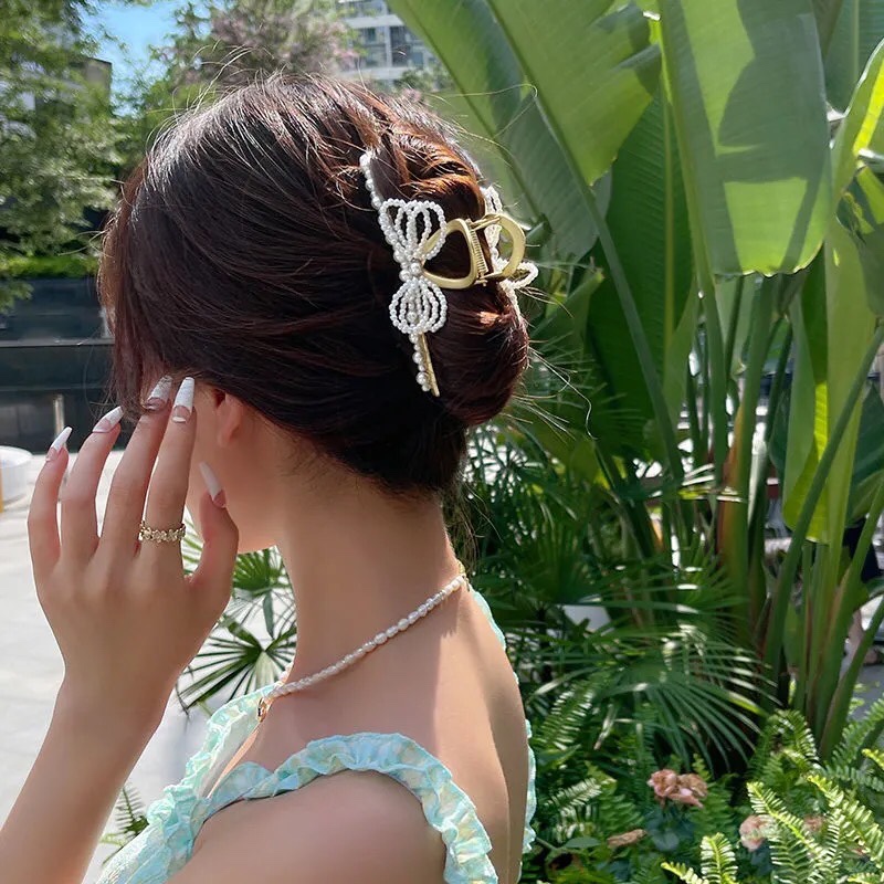 Hand-made pearl alloy large grip clip