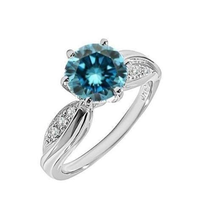 The new hot-selling zirconia ring set with sky-blue square diamonds is light luxury, simple and fashionable with a unique personality