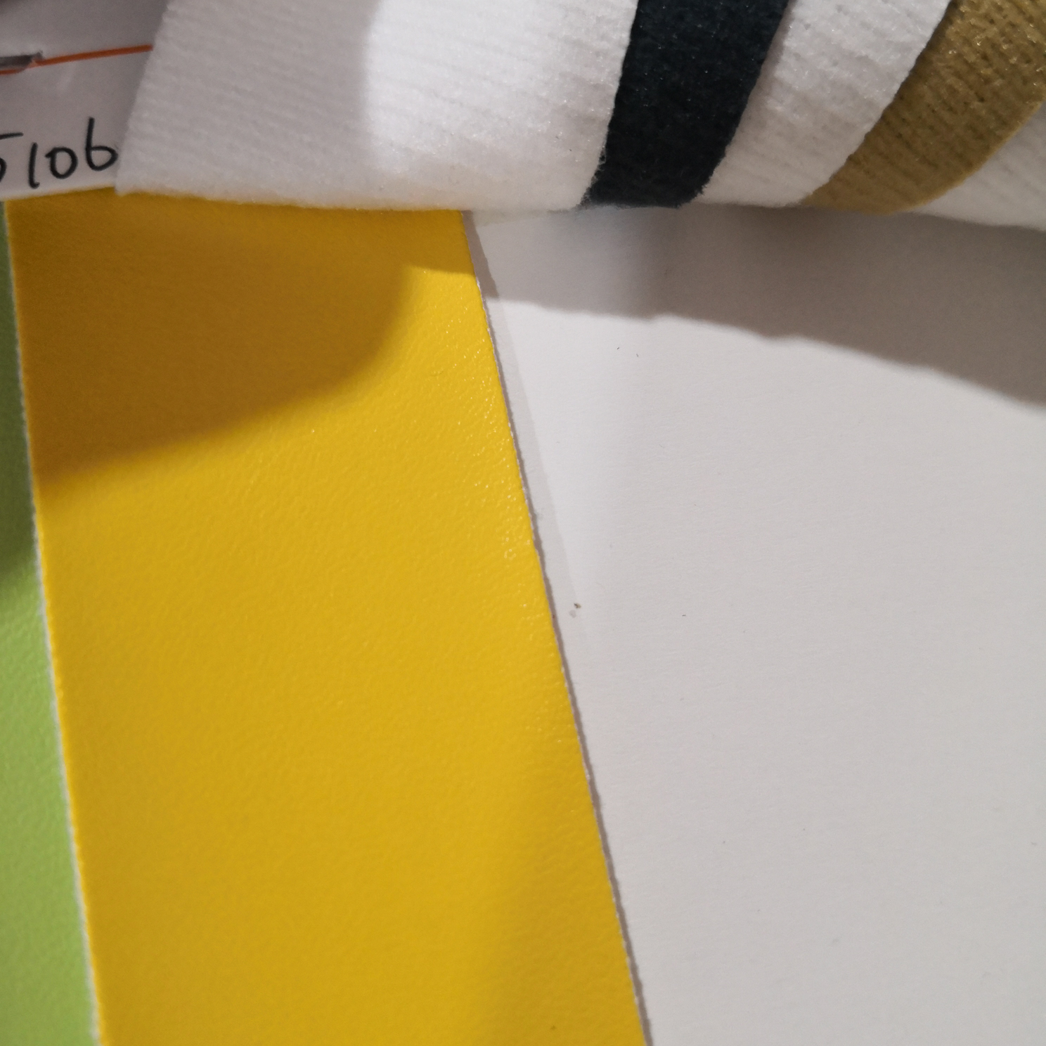 Manufacturers Direct Sales Of New Leather A Large Number Of Spot High School Low-Grade Luggage Sofa Shoes Fabric 16Pu Cheetah No. 2 Color Specification drawing
