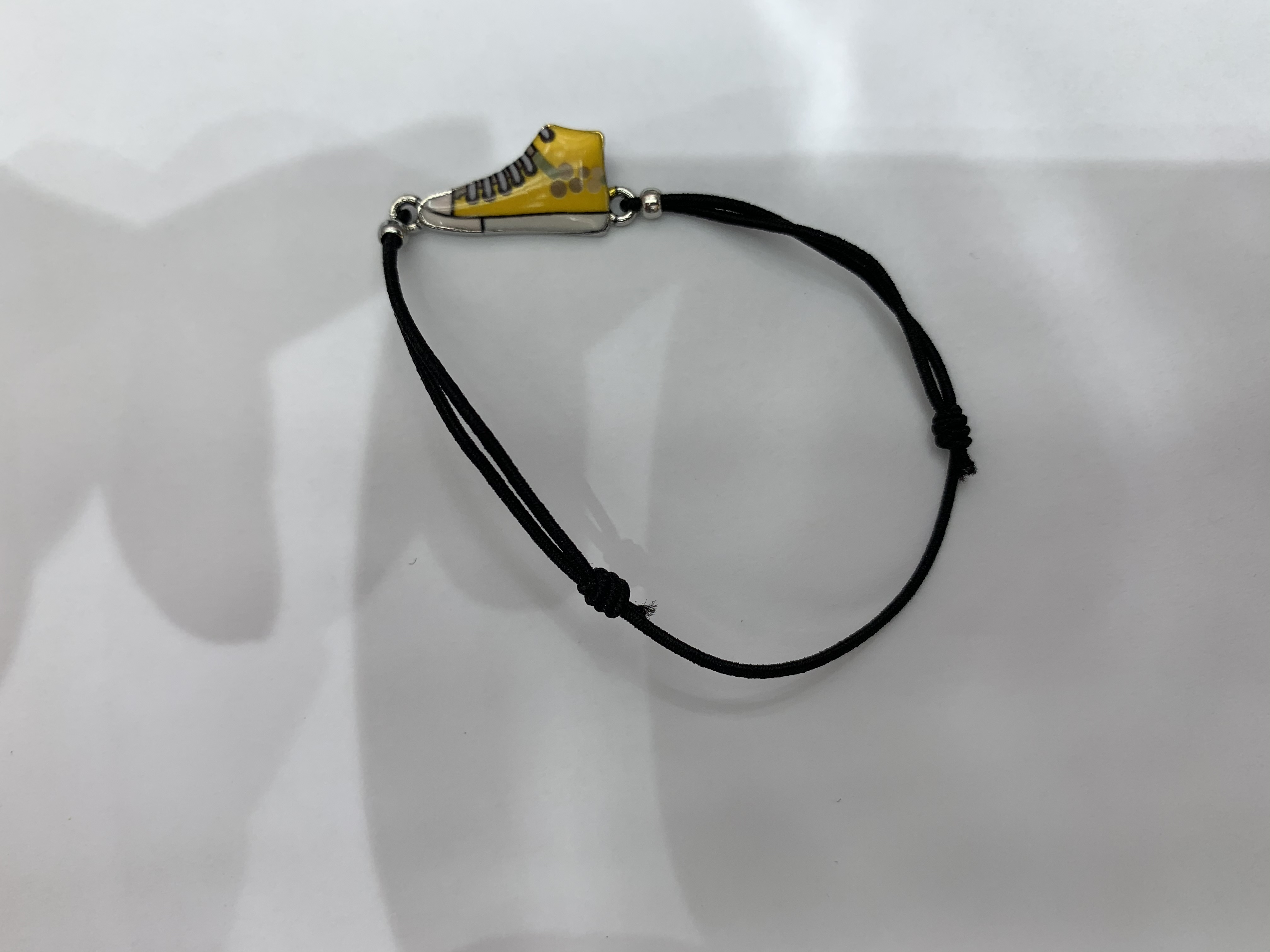 夏天爆款高帮运动鞋环保合金幸运手链之黑色弹力绳系列之008细节图