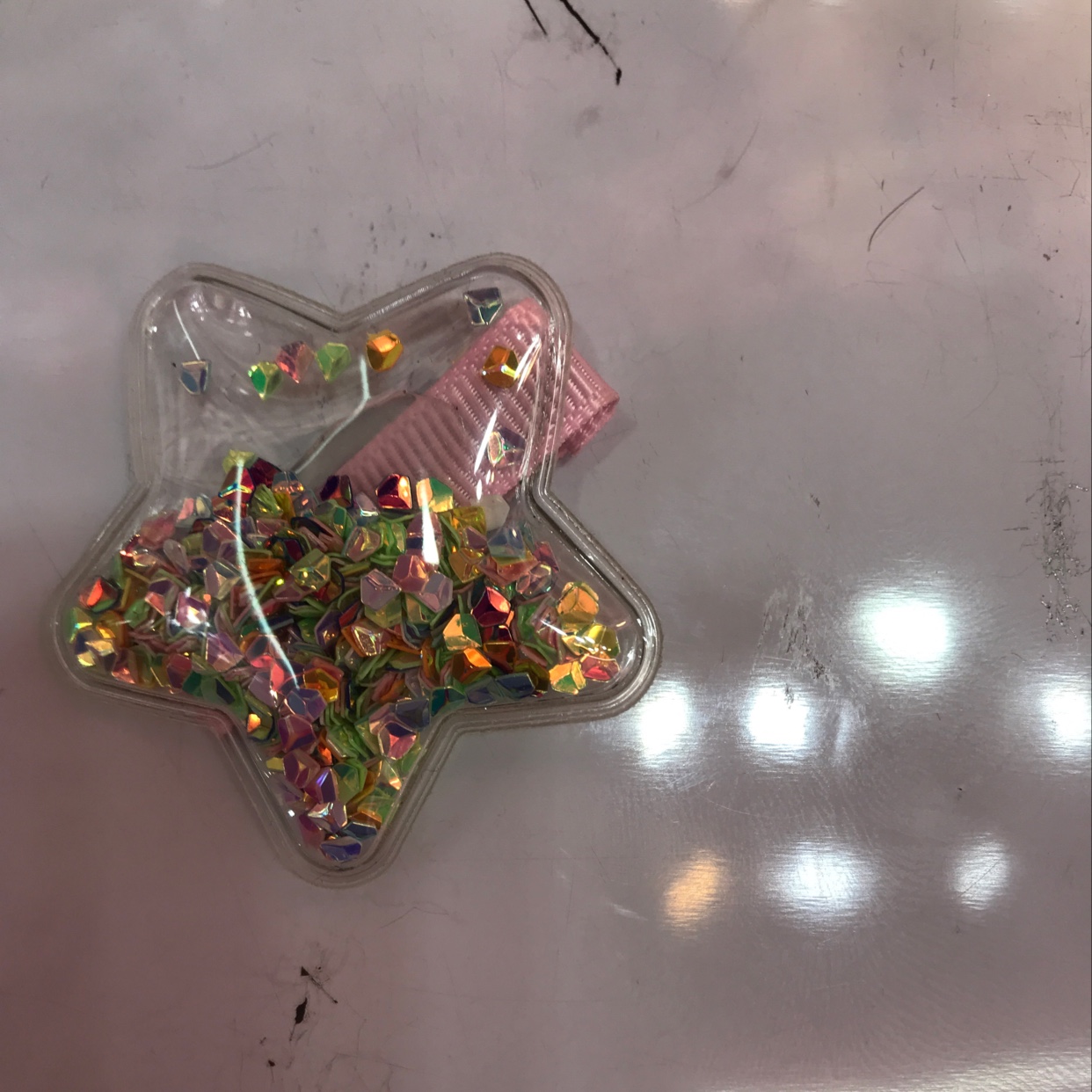 190彩色钻石流沙五角星发夹大