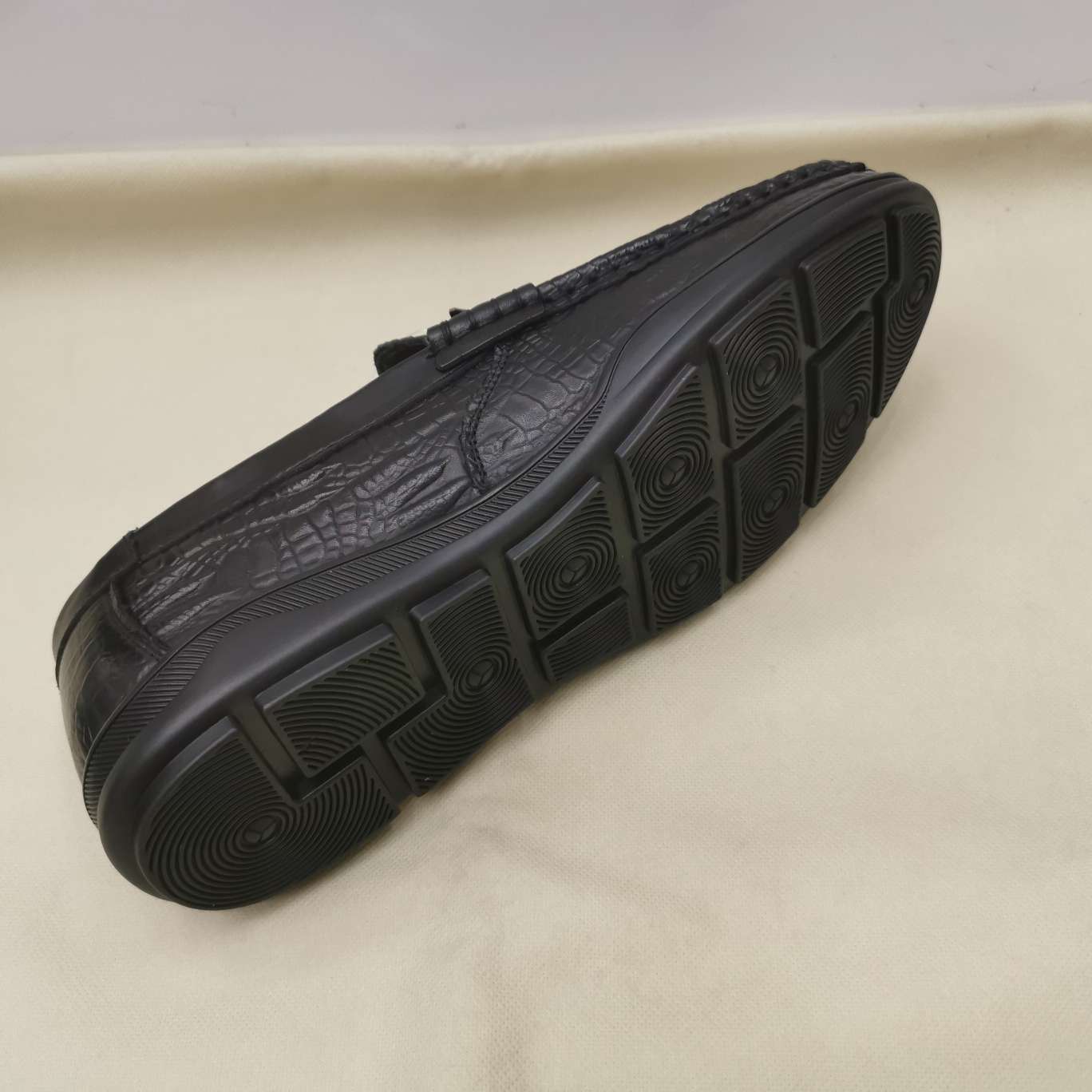 男士真皮鞋库存尾货特价处理真皮鞋牛皮男鞋一脚蹬商务休闲男皮鞋透气软底豆豆鞋白底实物图