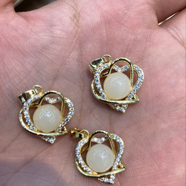 Pendant 85