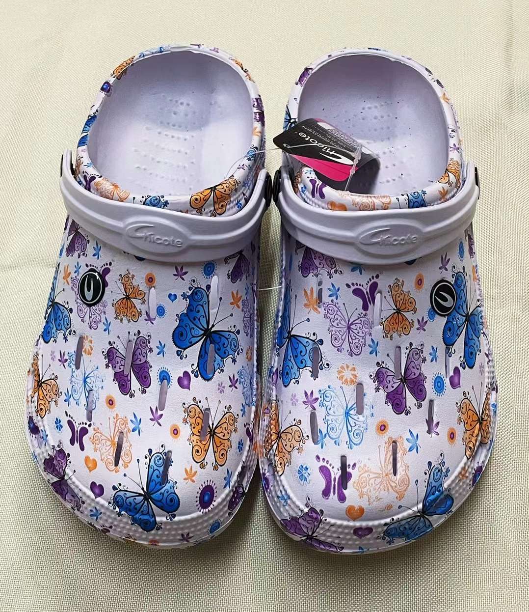 Water transfer printed crocs and garden shoes in stock detail image 7