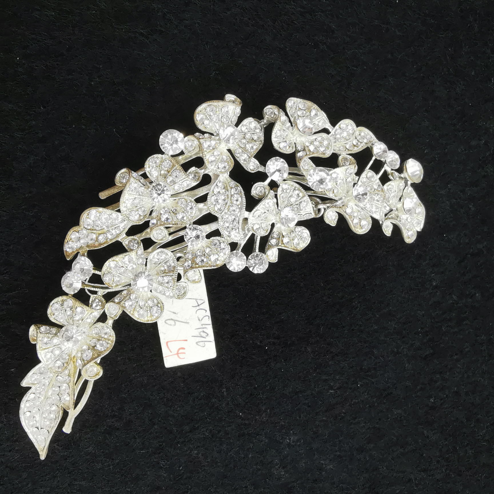 Fresh handmade hair comb bridal hair accessories Studio wedding accessories Leaves flowers fairy beauty
