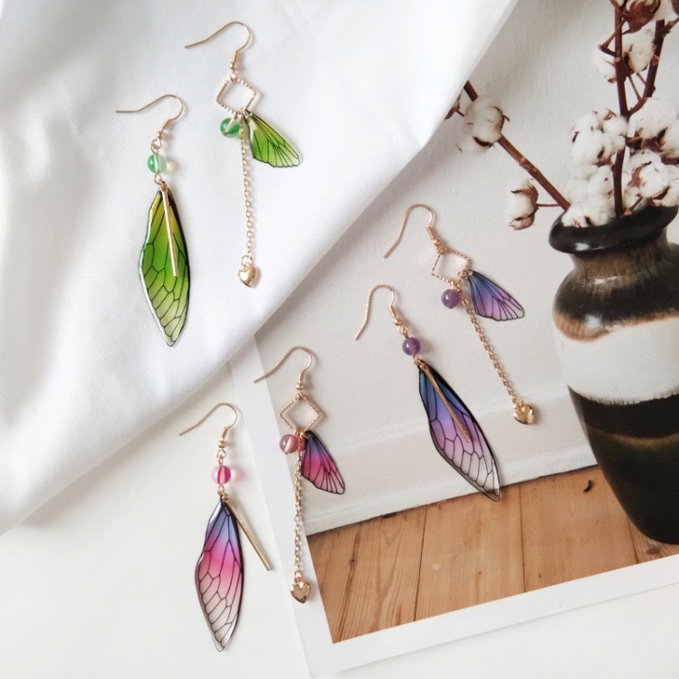 Elegant and ethereal, long earrings with cicada wings, no ear holes, and creative ear clips details Picture