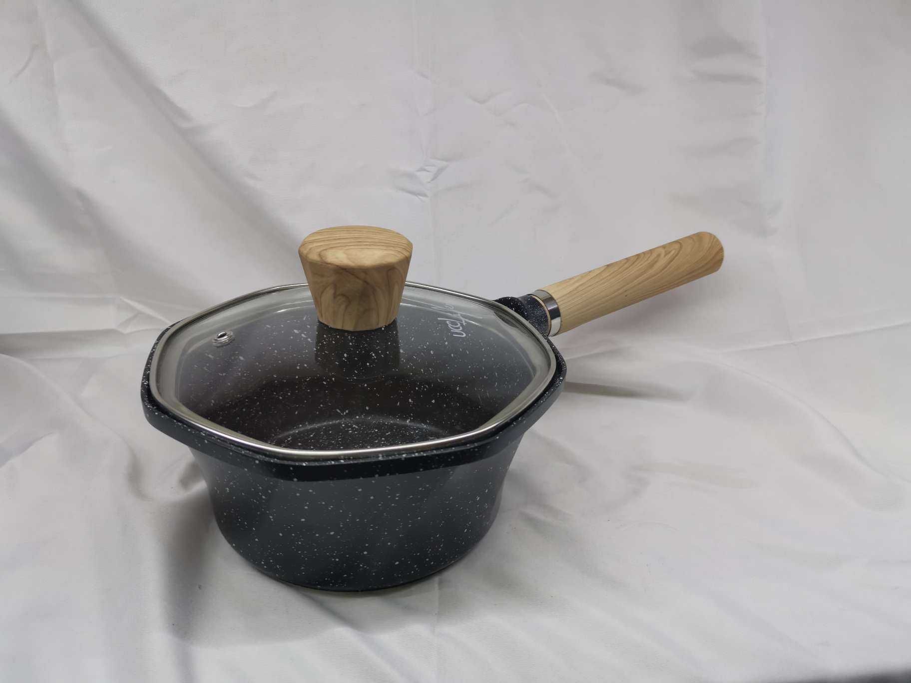 18cm star anise milk pot, high-end black details Picture