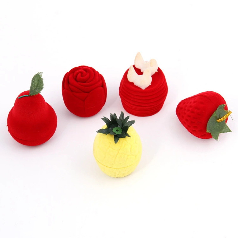 Zhihua factory direct sales beautiful creative flocking box pear strawberry pineapple ring box lovely shape jewelry box thumbnail