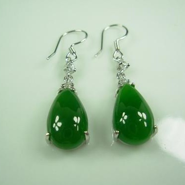 Earring number 1066