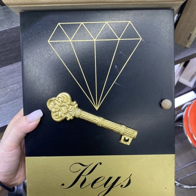 Gold Black Key Box Shun Sail Craft 022 Small Furniture Travel Souvenir