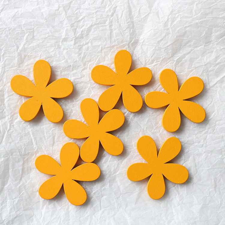 Japanese and Korean style exaggerated wooden large flower earrings, stud accessories, diy handcrafted hair clip accessories materials Item Picture