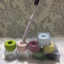 陶瓷牙刷架糖果色韩国日本流行陶瓷简约牙刷架牙刷座陶瓷色釉手工制作创意牙刷座