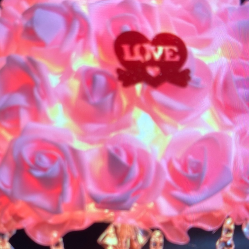 Rose crystal base, double-lamp aromatherapy, festive and fashionable table lamp, bedside wedding details Picture