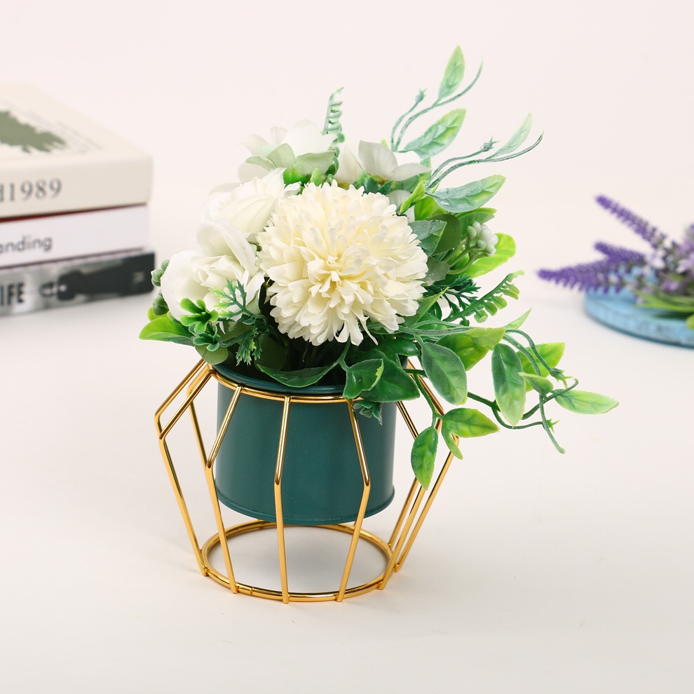 Nuevo estante de hierro con decoración de flores falsas details Picture