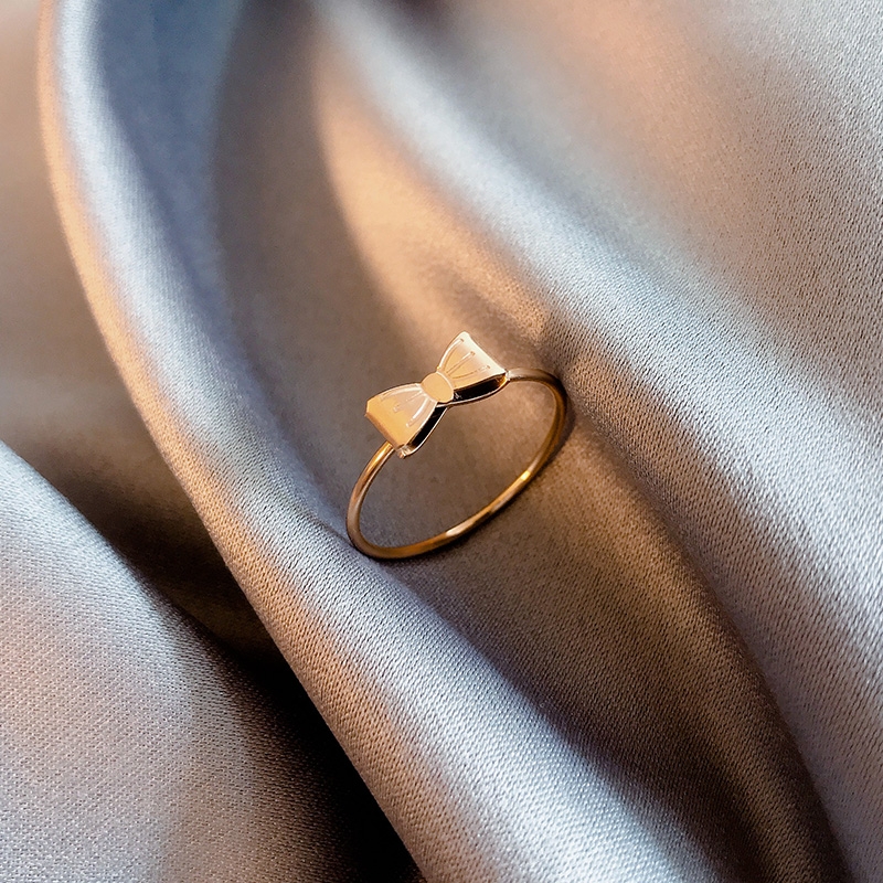 High-grade ring female ring niche design light luxury cold fashion personality index finger ring bow tie ring 51 thumbnail