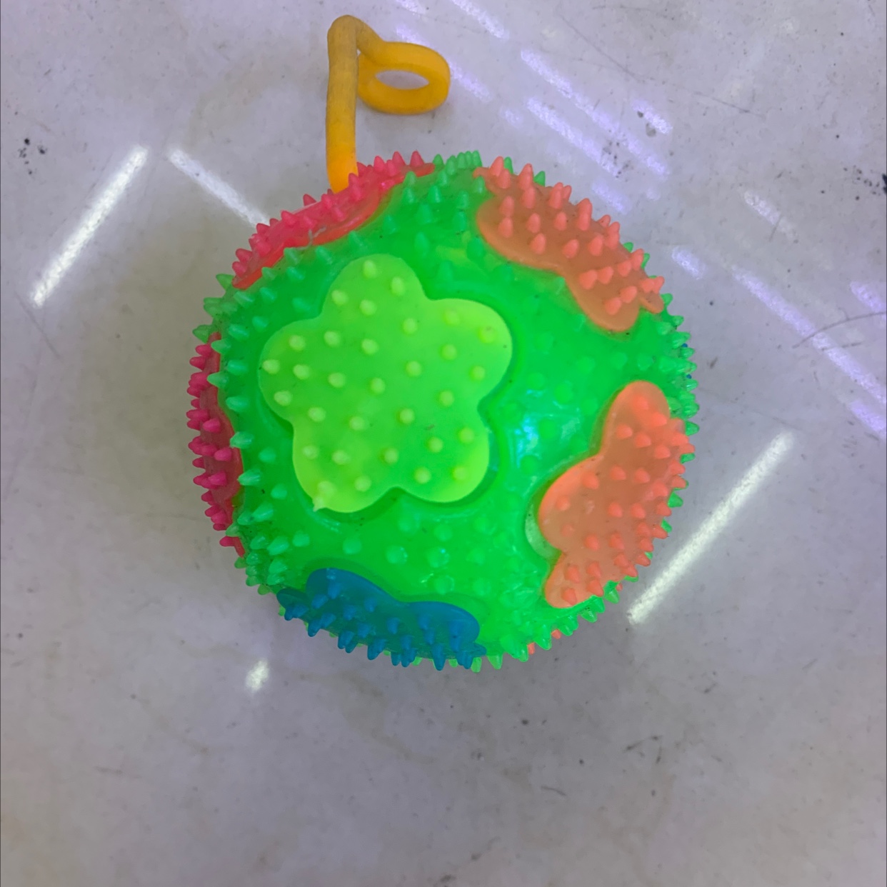 透明小梅花贴片球