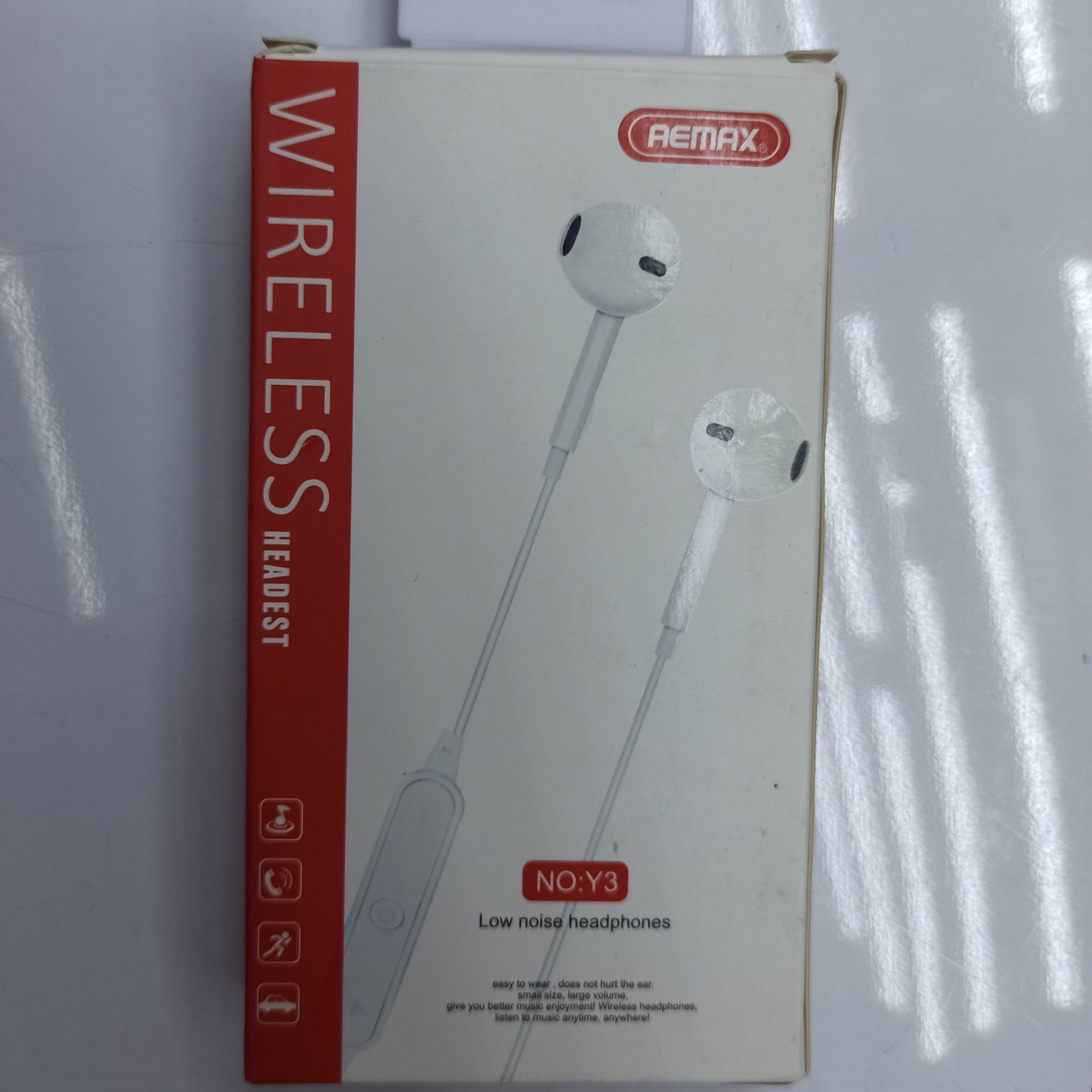 Bluetooth Y3 headset hanging neck applies to Huawei wireless binaural running sports neck magnet