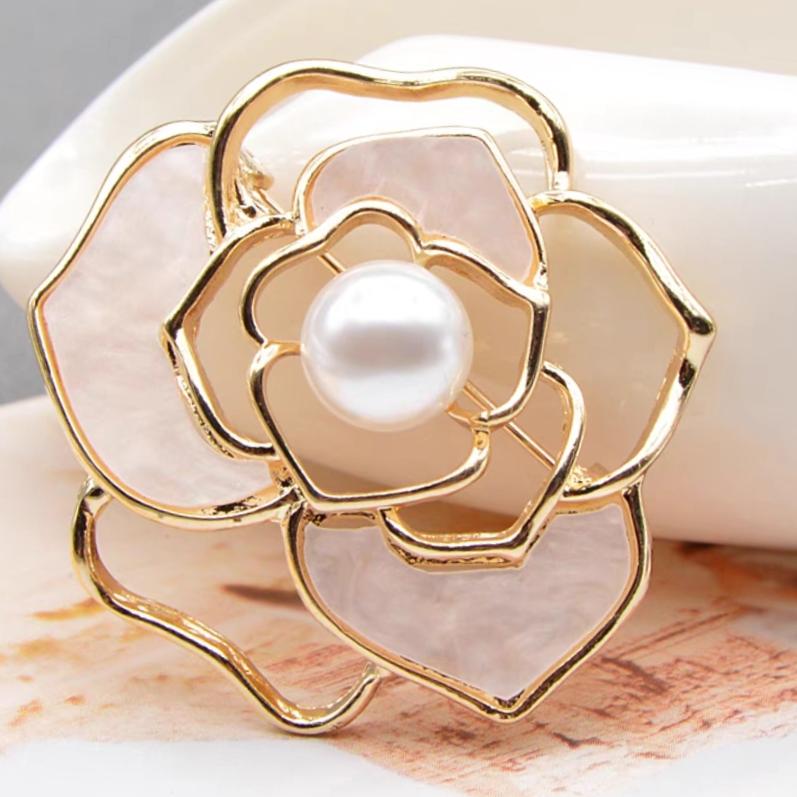 Rose brooch