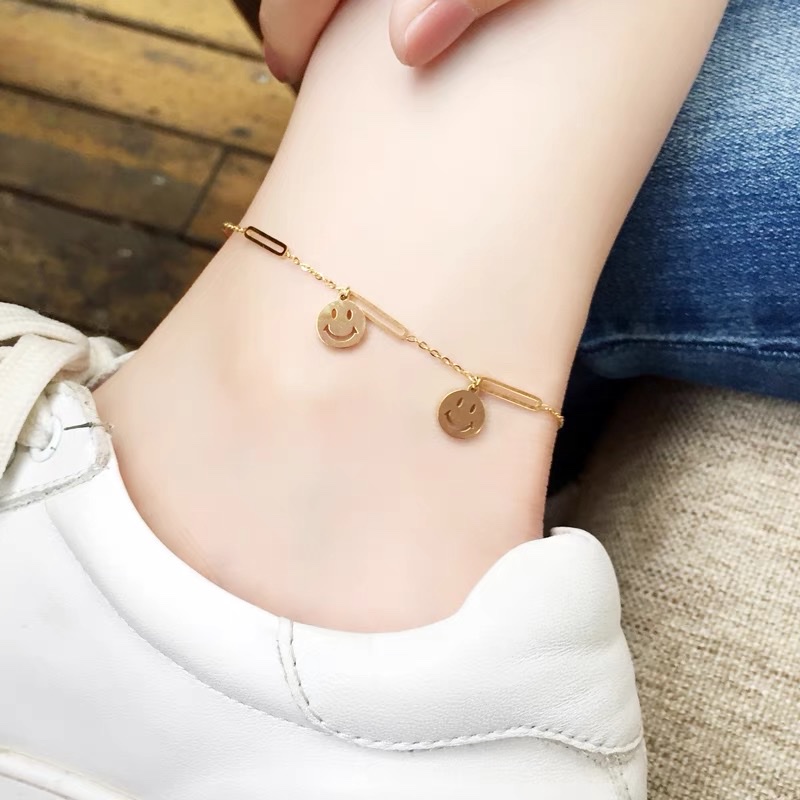 Japanese and Korean versions of fashionable titanium steel female smiling face, colorful gold best friend with accessories and foot accessories details Picture