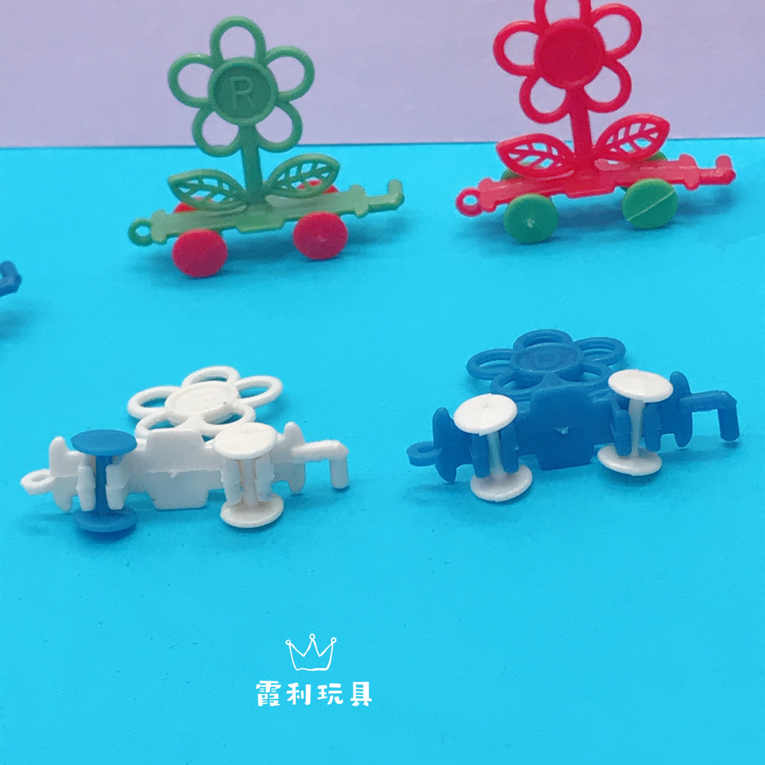 Little flower letter car children's plastic toy gift Gacha detail image 3