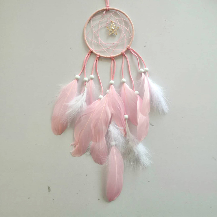 A handmade dreamcatcher pendant with a girlish heart, a birthday, graduation and Christmas gift pendant for student friends and best friends Specification image