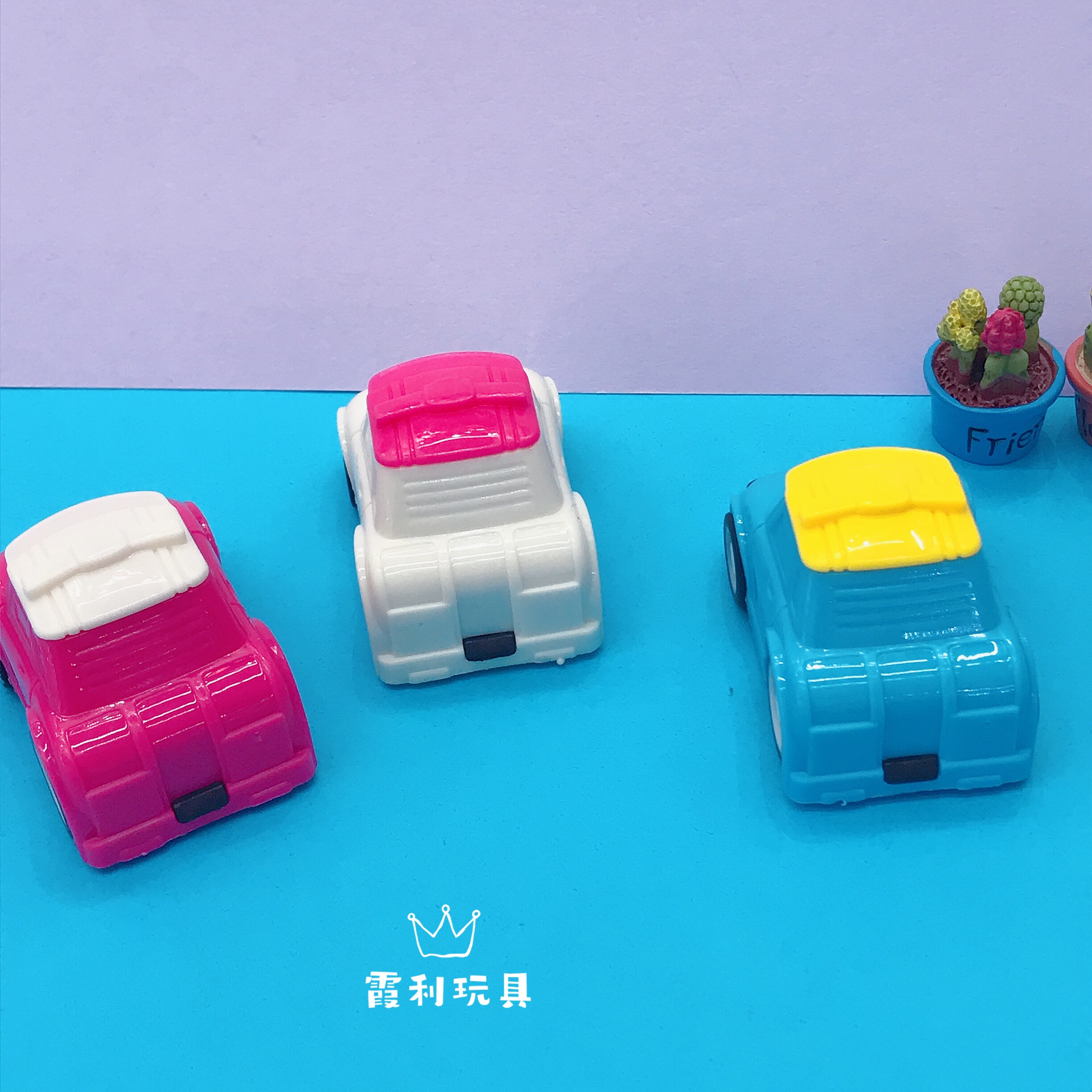 Hats, cartoon tricycle, children's plastic toys, gift gacha detail image 2