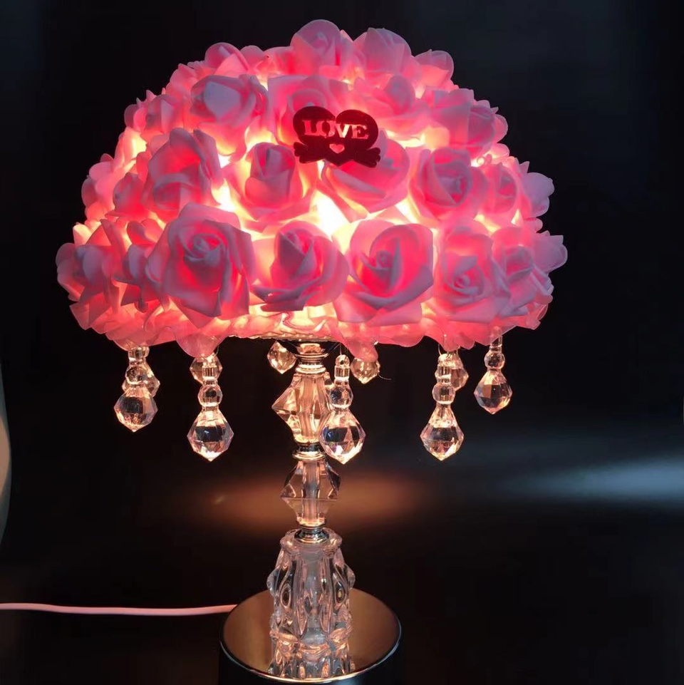 Rose crystal base, double-lamp aromatherapy, festive and fashionable table lamp, bedside wedding
