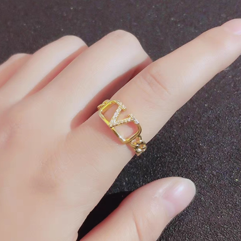 V ring looks good