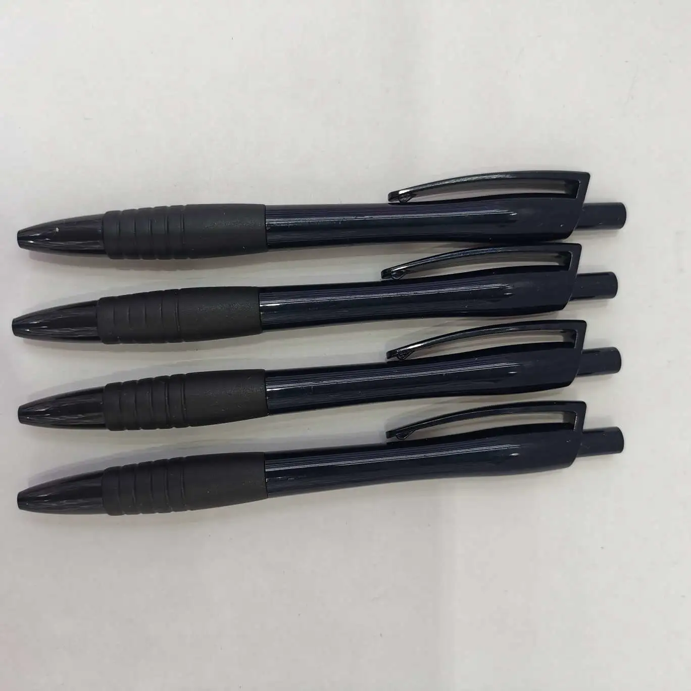 Ballpoint pens are available in stock, trade number 605. Each set contains 32 pens and each box contains 1,920 pens detail image 4