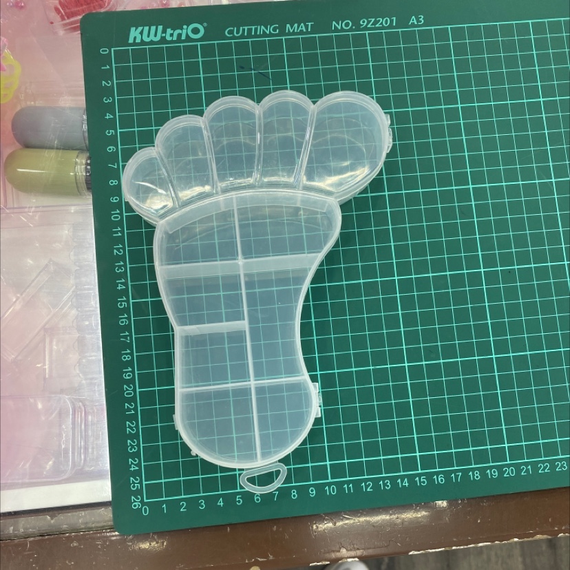 Square storage box PP cartoon big money big foot board