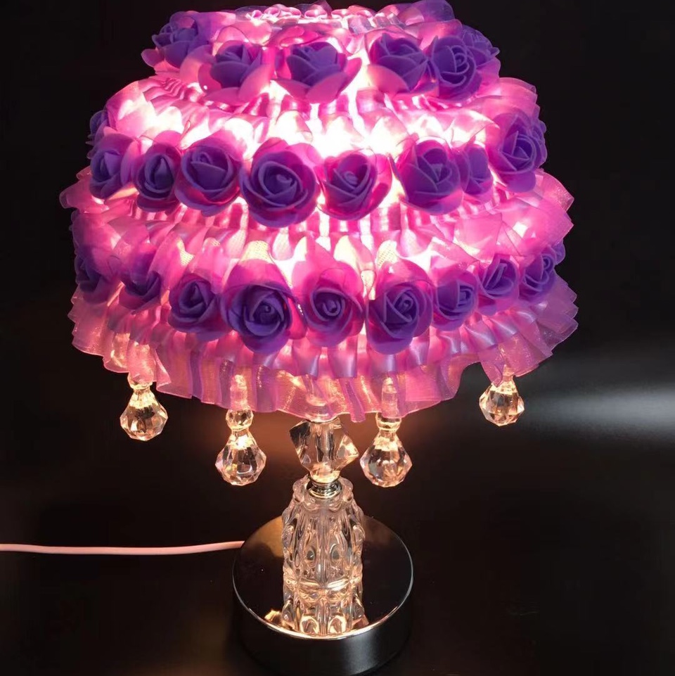 The manufacturer's new rose 3905 aromatherapy festive and fashionable table lamp is always on